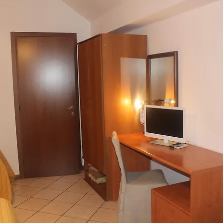Otel Catalani E Madrid