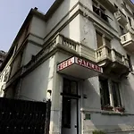 Catalani E Madrid Отель 2*