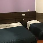 Catalani E Madrid Отель 2*