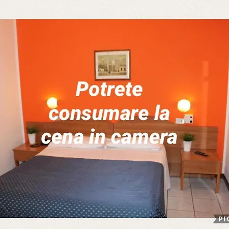 Catalani E Madrid Hotel Milano