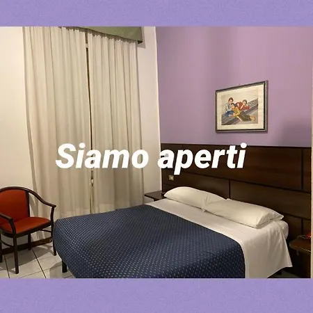 Catalani E Madrid Hotel Milano