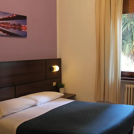 Catalani E Madrid Hotell