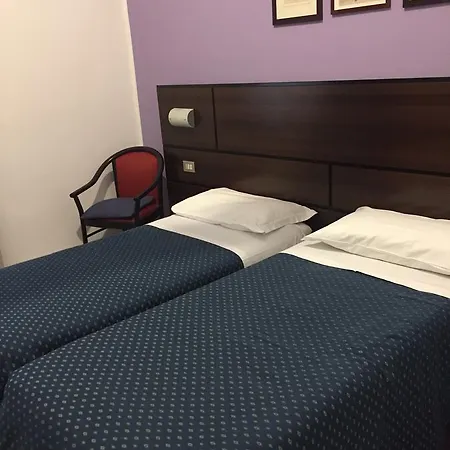 Hotell Catalani E Madrid 2*