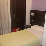 Ξενοδοχείο Catalani E Madrid