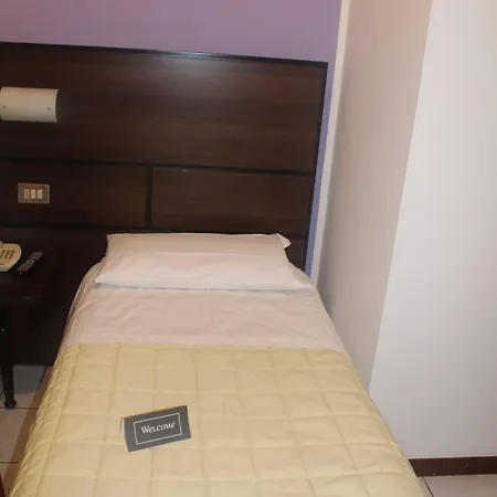 Catalani E Madrid Hotel